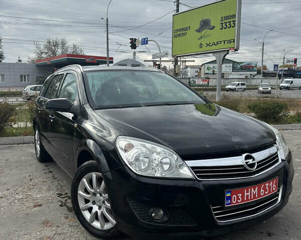 Черный Опель Астра, объемом двигателя 0 л и пробегом 260 тыс. км за 5700 $, фото 1 на Automoto.ua
