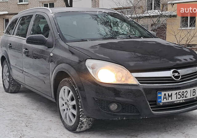 Чорний Опель Астра, об'ємом двигуна 1.6 л та пробігом 199 тис. км за 4900 $, фото 1 на Automoto.ua