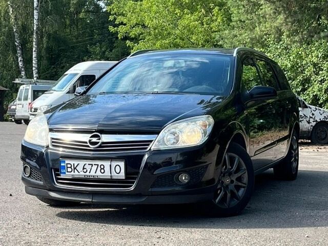 Чорний Опель Астра, об'ємом двигуна 1.6 л та пробігом 278 тис. км за 5600 $, фото 1 на Automoto.ua