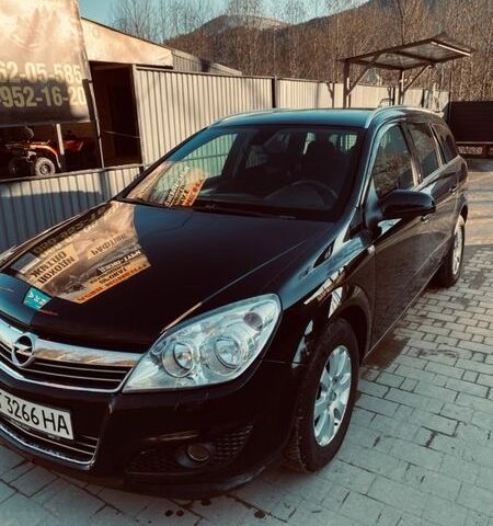 Черный Опель Астра, объемом двигателя 1.6 л и пробегом 311 тыс. км за 5999 $, фото 1 на Automoto.ua