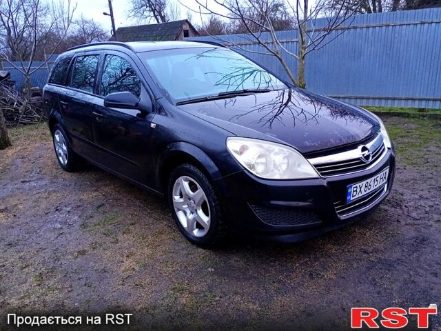 Черный Опель Астра, объемом двигателя 1.7 л и пробегом 220 тыс. км за 4999 $, фото 1 на Automoto.ua