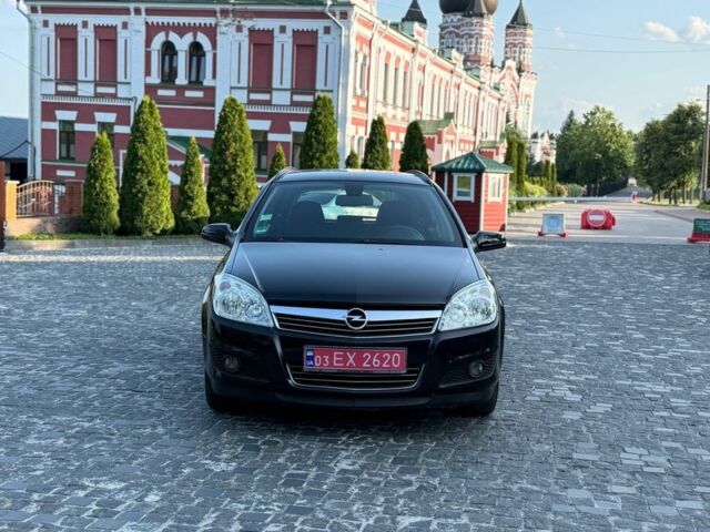 Черный Опель Астра, объемом двигателя 1.6 л и пробегом 195 тыс. км за 5650 $, фото 1 на Automoto.ua