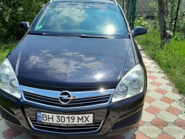 Чорний Опель Астра, об'ємом двигуна 1.8 л та пробігом 183 тис. км за 5900 $, фото 1 на Automoto.ua