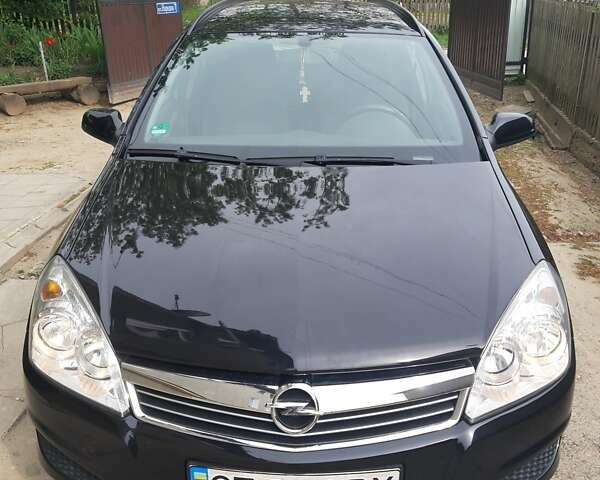 Черный Опель Астра, объемом двигателя 1.7 л и пробегом 230 тыс. км за 6200 $, фото 1 на Automoto.ua