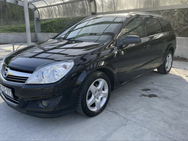 Чорний Опель Астра, об'ємом двигуна 1.6 л та пробігом 200 тис. км за 5900 $, фото 1 на Automoto.ua