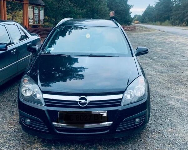 Чорний Опель Астра, об'ємом двигуна 1.9 л та пробігом 300 тис. км за 2200 $, фото 1 на Automoto.ua