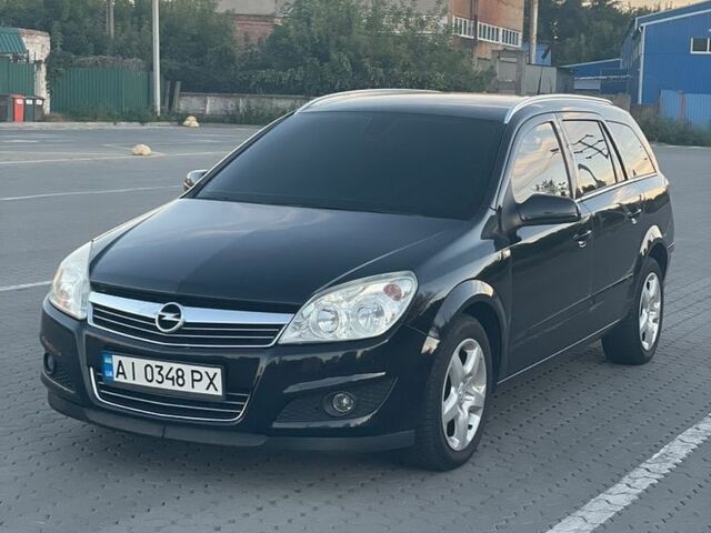 Чорний Опель Астра, об'ємом двигуна 1.6 л та пробігом 275 тис. км за 5500 $, фото 1 на Automoto.ua