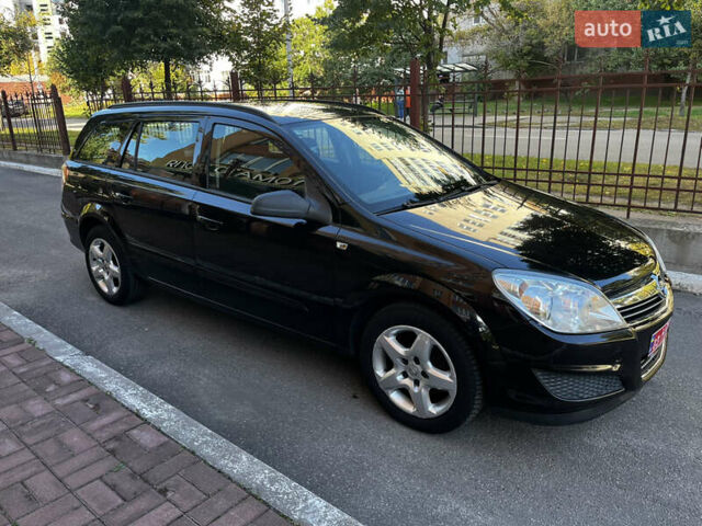 Чорний Опель Астра, об'ємом двигуна 1.6 л та пробігом 195 тис. км за 5700 $, фото 1 на Automoto.ua