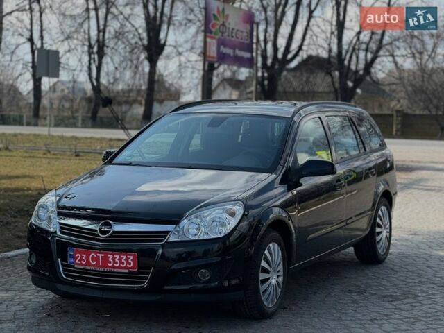 Чорний Опель Астра, об'ємом двигуна 1.6 л та пробігом 192 тис. км за 5500 $, фото 1 на Automoto.ua
