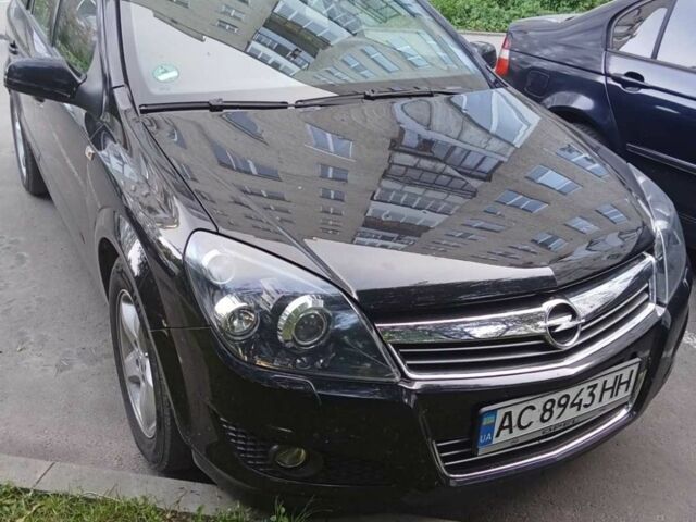 Черный Опель Астра, объемом двигателя 1.6 л и пробегом 290 тыс. км за 5500 $, фото 1 на Automoto.ua