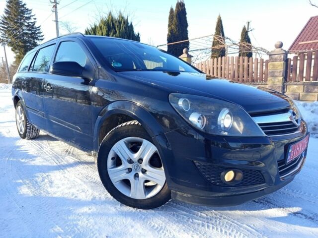 Черный Опель Астра, объемом двигателя 0 л и пробегом 207 тыс. км за 5200 $, фото 1 на Automoto.ua