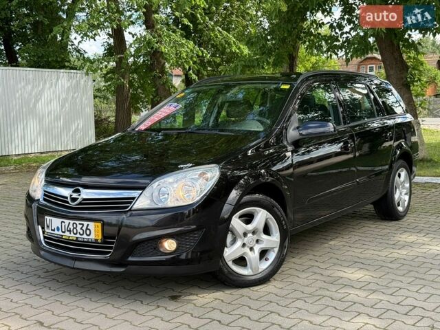 Черный Опель Астра, объемом двигателя 1.6 л и пробегом 206 тыс. км за 5950 $, фото 1 на Automoto.ua