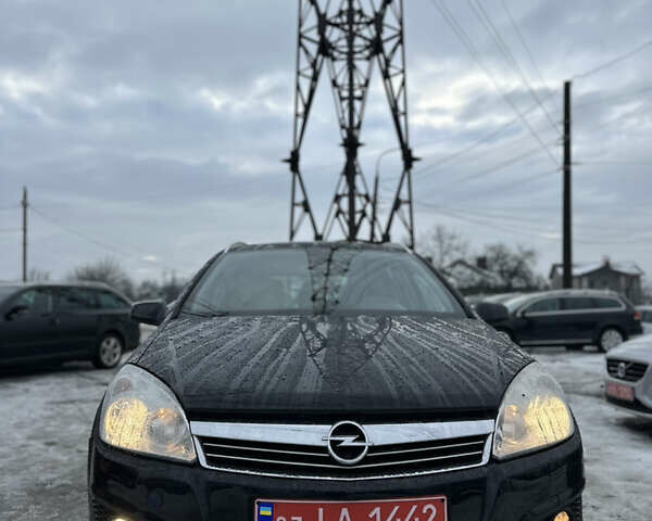 Чорний Опель Астра, об'ємом двигуна 1.8 л та пробігом 239 тис. км за 6199 $, фото 1 на Automoto.ua