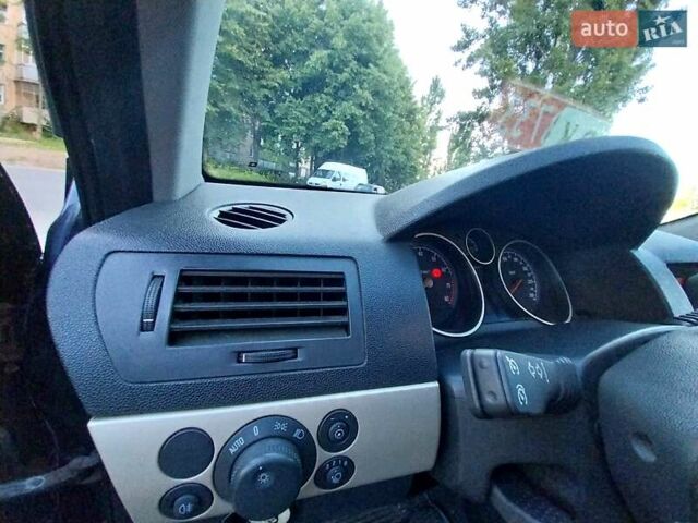 Чорний Опель Астра, об'ємом двигуна 1.4 л та пробігом 196 тис. км за 4998 $, фото 1 на Automoto.ua