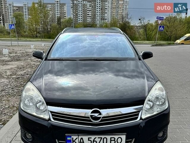 Черный Опель Астра, объемом двигателя 1.8 л и пробегом 146 тыс. км за 6100 $, фото 1 на Automoto.ua