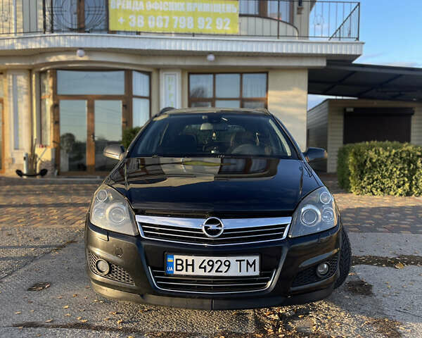 Опель Астра 2008 у Одесі на Automoto.ua Чорний Опель Астра, об'ємом двигуна 1.7 л та пробігом 312 тис. км за 5000 $, фото 1 на Automoto.ua