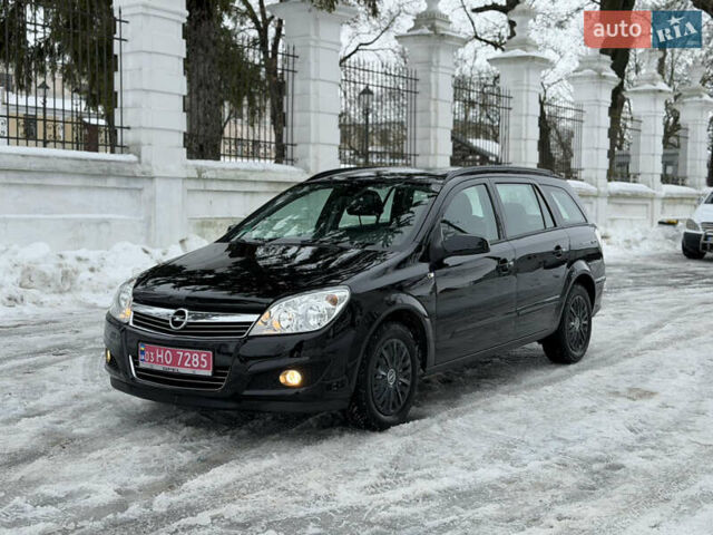 Черный Опель Астра, объемом двигателя 1.6 л и пробегом 225 тыс. км за 5500 $, фото 1 на Automoto.ua