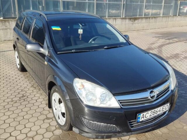 Черный Опель Астра, объемом двигателя 1.7 л и пробегом 320 тыс. км за 6200 $, фото 1 на Automoto.ua