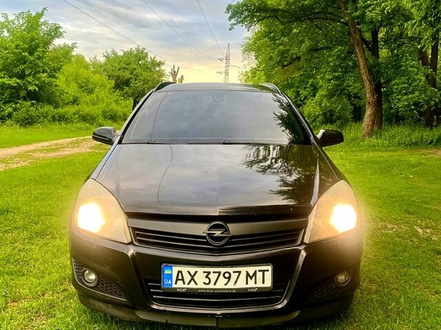 Чорний Опель Астра, об'ємом двигуна 1.7 л та пробігом 335 тис. км за 4500 $, фото 1 на Automoto.ua