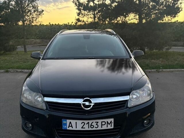 Чорний Опель Астра, об'ємом двигуна 1.91 л та пробігом 463 тис. км за 5400 $, фото 1 на Automoto.ua