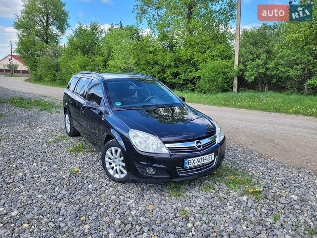 Черный Опель Астра, объемом двигателя 1.6 л и пробегом 199 тыс. км за 5700 $, фото 1 на Automoto.ua