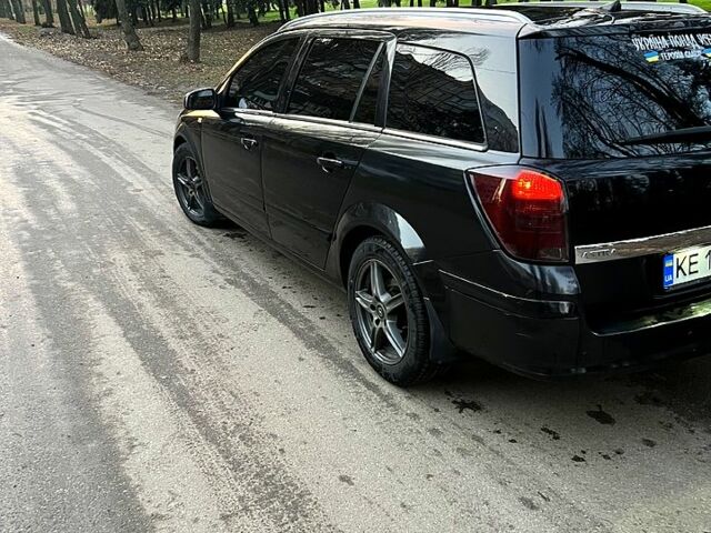 Черный Опель Астра, объемом двигателя 1.7 л и пробегом 25000 тыс. км за 5900 $, фото 1 на Automoto.ua