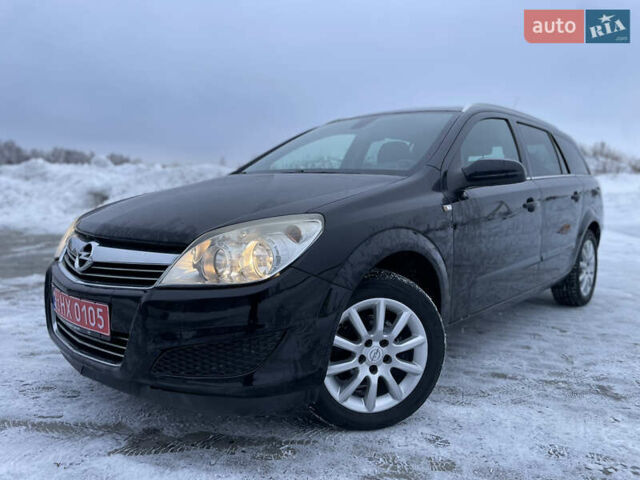 Черный Опель Астра, объемом двигателя 1.8 л и пробегом 218 тыс. км за 4850 $, фото 1 на Automoto.ua