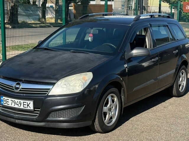Черный Опель Астра, объемом двигателя 1.7 л и пробегом 239 тыс. км за 4300 $, фото 1 на Automoto.ua