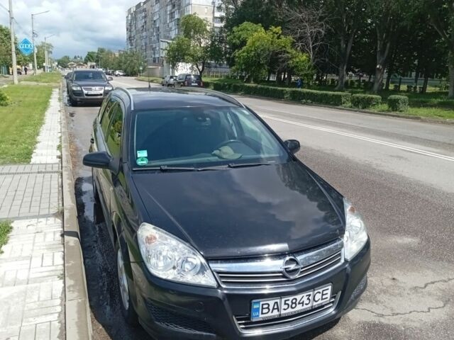 Чорний Опель Астра, об'ємом двигуна 1.6 л та пробігом 200 тис. км за 4284 $, фото 1 на Automoto.ua
