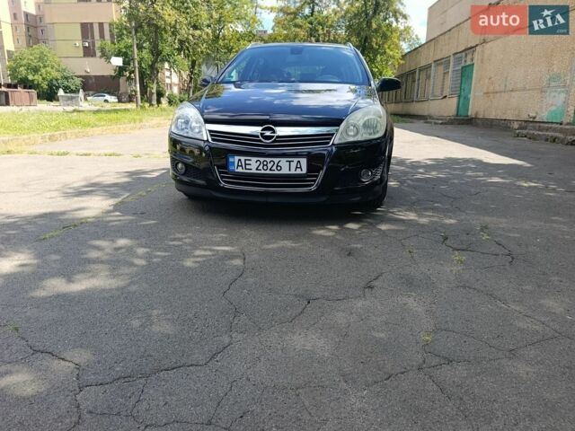 Чорний Опель Астра, об'ємом двигуна 1.69 л та пробігом 315 тис. км за 6500 $, фото 1 на Automoto.ua