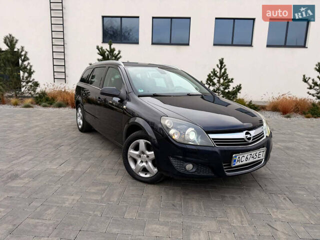 Чорний Опель Астра, об'ємом двигуна 1.8 л та пробігом 320 тис. км за 5400 $, фото 1 на Automoto.ua