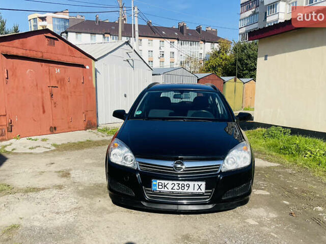 Чорний Опель Астра, об'ємом двигуна 1.6 л та пробігом 198 тис. км за 5250 $, фото 1 на Automoto.ua