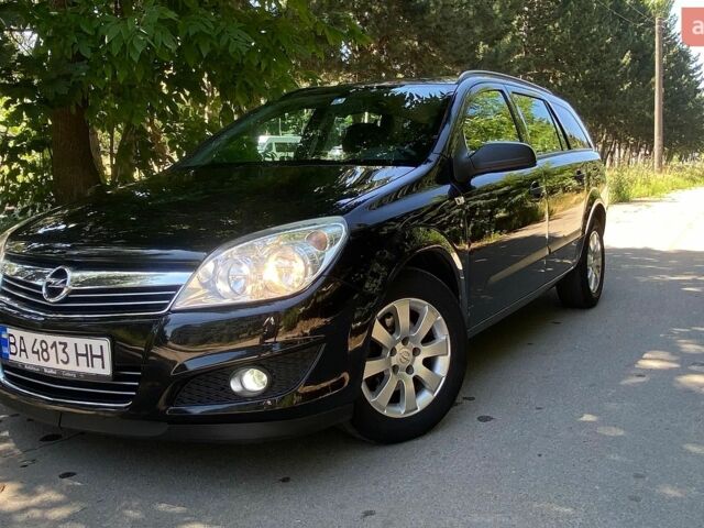 Чорний Опель Астра, об'ємом двигуна 1.4 л та пробігом 260 тис. км за 5900 $, фото 1 на Automoto.ua