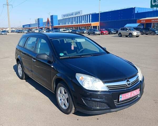 Чорний Опель Астра, об'ємом двигуна 1.4 л та пробігом 174 тис. км за 4900 $, фото 1 на Automoto.ua