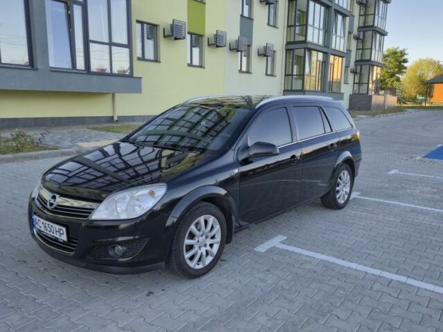 Чорний Опель Астра, об'ємом двигуна 1.6 л та пробігом 280 тис. км за 5000 $, фото 1 на Automoto.ua
