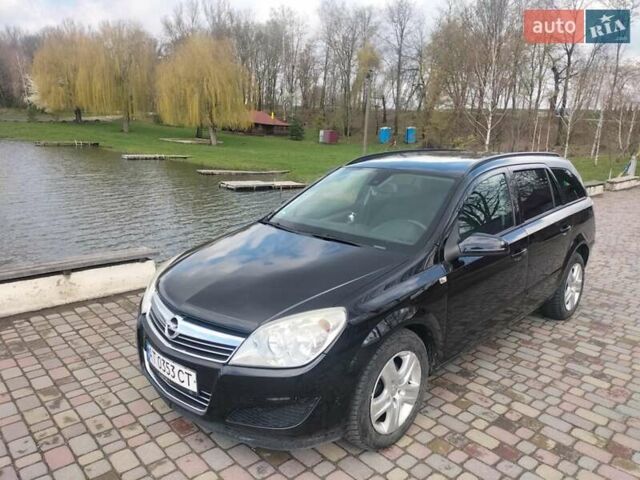 Черный Опель Астра, объемом двигателя 1.7 л и пробегом 249 тыс. км за 5300 $, фото 1 на Automoto.ua