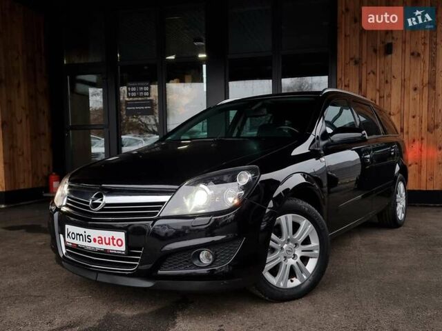 Черный Опель Астра, объемом двигателя 1.6 л и пробегом 247 тыс. км за 6299 $, фото 1 на Automoto.ua