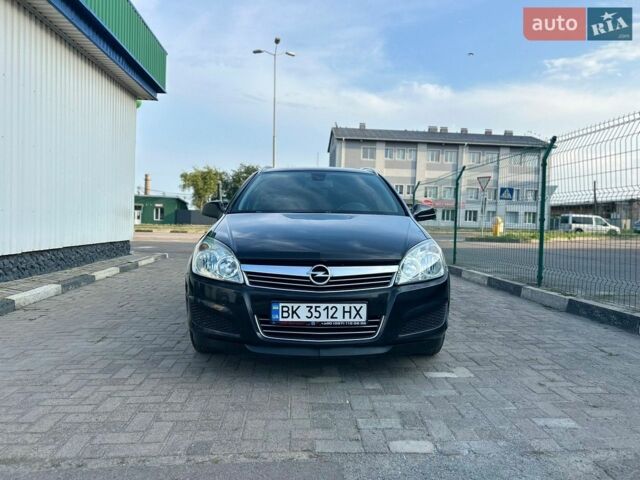 Чорний Опель Астра, об'ємом двигуна 1.6 л та пробігом 248 тис. км за 4999 $, фото 1 на Automoto.ua