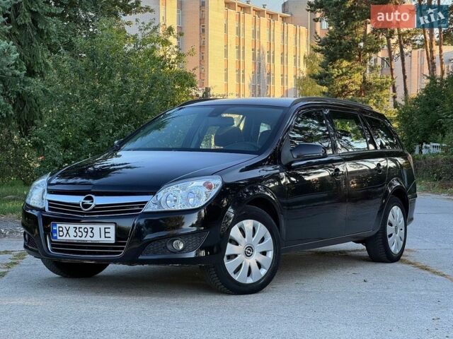 Чорний Опель Астра, об'ємом двигуна 1.6 л та пробігом 320 тис. км за 4899 $, фото 1 на Automoto.ua