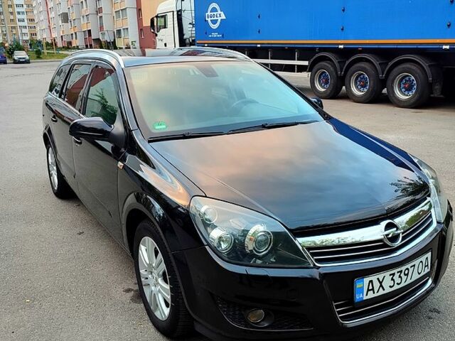 Черный Опель Астра, объемом двигателя 1.8 л и пробегом 232 тыс. км за 6700 $, фото 1 на Automoto.ua