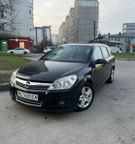 Черный Опель Астра, объемом двигателя 1.6 л и пробегом 162 тыс. км за 5500 $, фото 1 на Automoto.ua