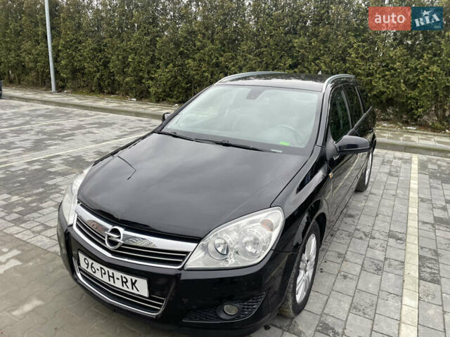 Чорний Опель Астра, об'ємом двигуна 1.6 л та пробігом 243 тис. км за 5950 $, фото 1 на Automoto.ua