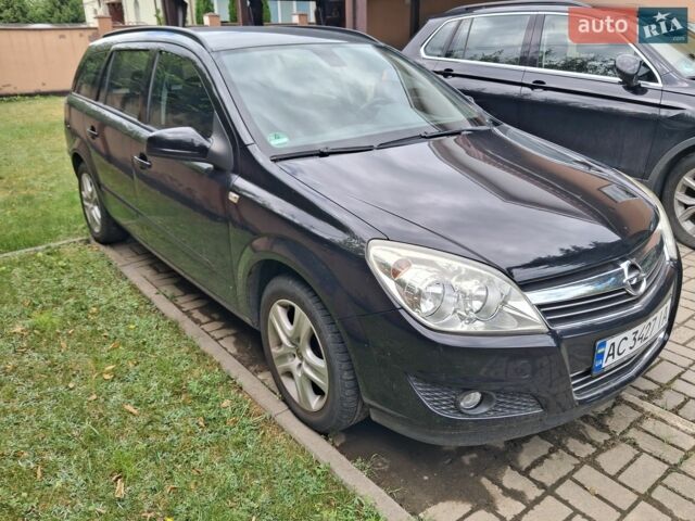 Чорний Опель Астра, об'ємом двигуна 1.6 л та пробігом 260 тис. км за 4900 $, фото 1 на Automoto.ua