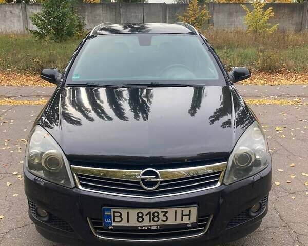 Черный Опель Астра, объемом двигателя 1.62 л и пробегом 224 тыс. км за 6000 $, фото 1 на Automoto.ua