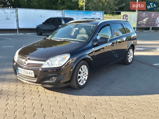 Чорний Опель Астра, об'ємом двигуна 1.6 л та пробігом 253 тис. км за 5200 $, фото 1 на Automoto.ua