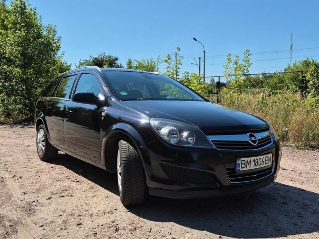 Чорний Опель Астра, об'ємом двигуна 1.6 л та пробігом 182 тис. км за 6100 $, фото 1 на Automoto.ua