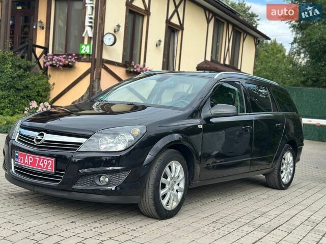 Черный Опель Астра, объемом двигателя 1.6 л и пробегом 163 тыс. км за 6300 $, фото 1 на Automoto.ua