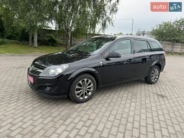 Черный Опель Астра, объемом двигателя 1.6 л и пробегом 170 тыс. км за 6900 $, фото 1 на Automoto.ua