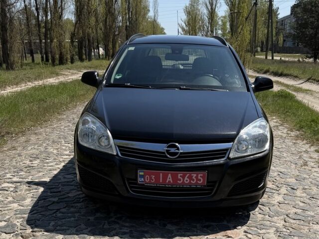 Чорний Опель Астра, об'ємом двигуна 1.6 л та пробігом 230 тис. км за 6100 $, фото 1 на Automoto.ua