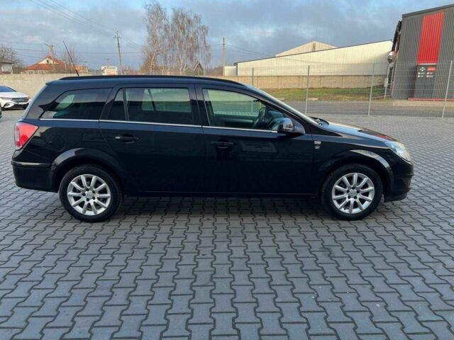 Чорний Опель Астра, об'ємом двигуна 1.6 л та пробігом 219 тис. км за 5400 $, фото 1 на Automoto.ua